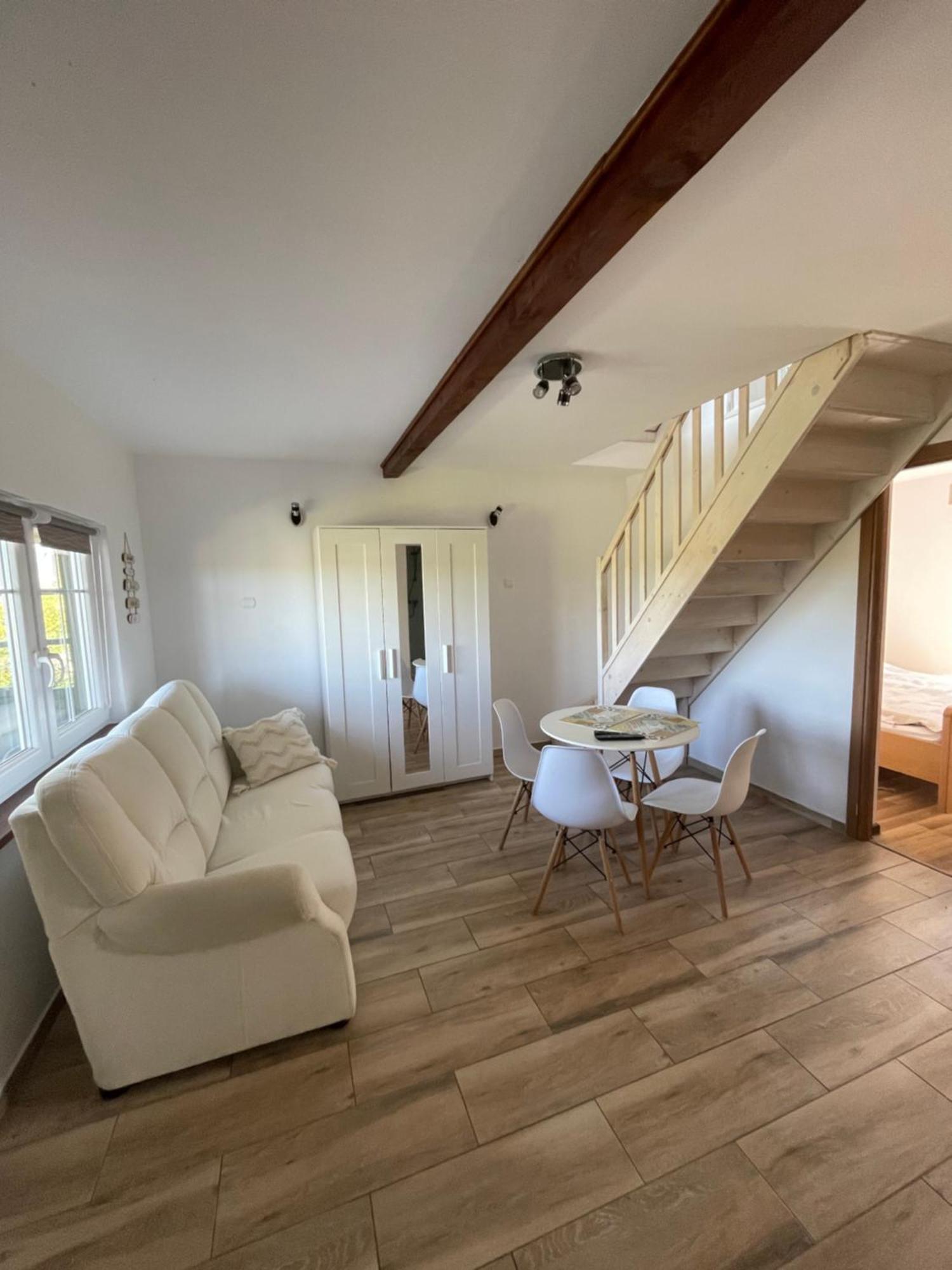 Mewaewa Przystan Na Relaks Villa Jezierzany ภายนอก รูปภาพ